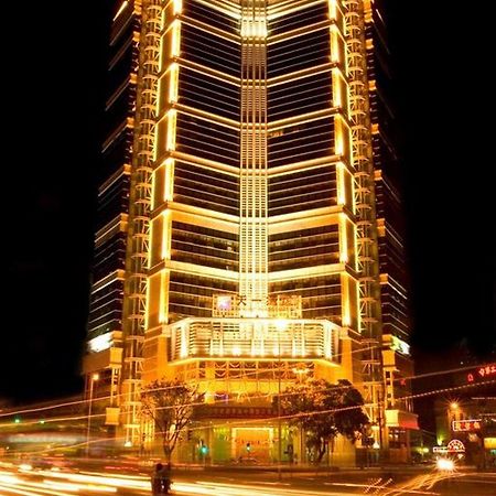 Skyline Plaza Hotel Гуанчжоу Екстер'єр фото