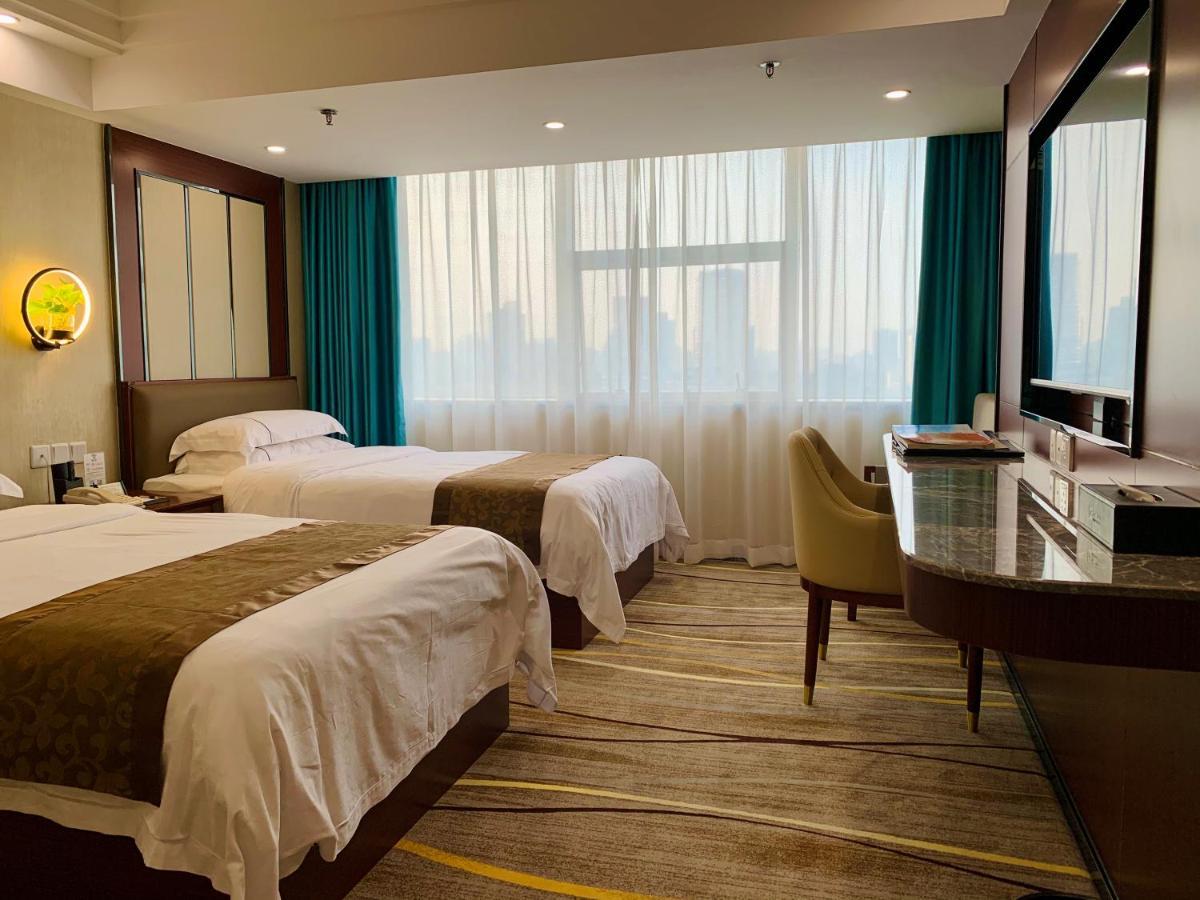 Skyline Plaza Hotel Гуанчжоу Екстер'єр фото